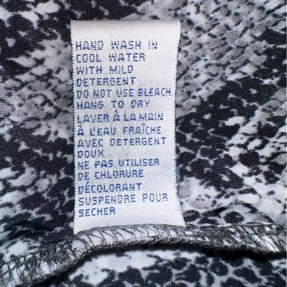 2 for $26 Tabi Snake Print Sequined Slinky Swifty Long Sleeve Top Xlarge - Picture 6 of 7